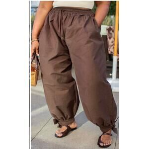 Women Balloon Pants Elastic Waist Parachute Pants Brown Relaxed Fit Chic